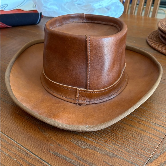 HENSCHEL SKULLYS LEATHER HAT - Picture 2 of 7